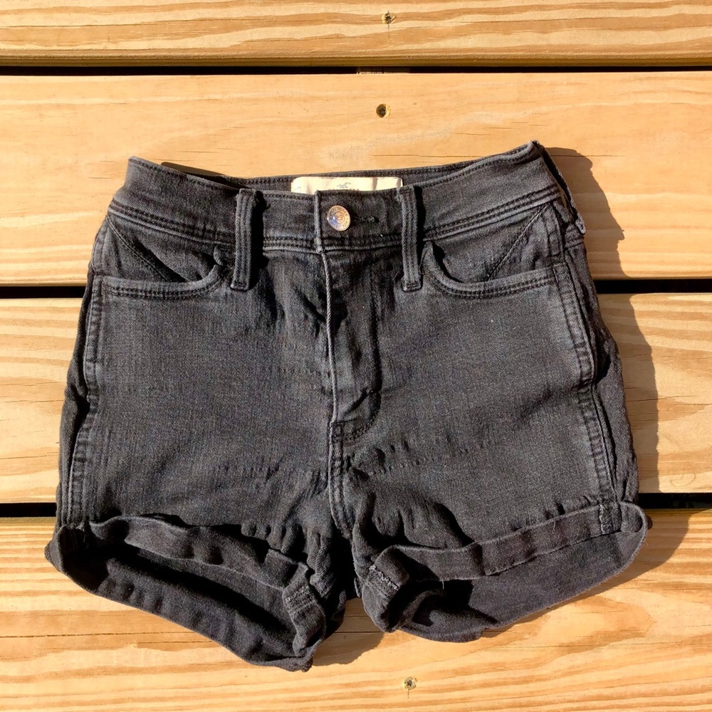 Black Hollister Jean Shorts Size 00
